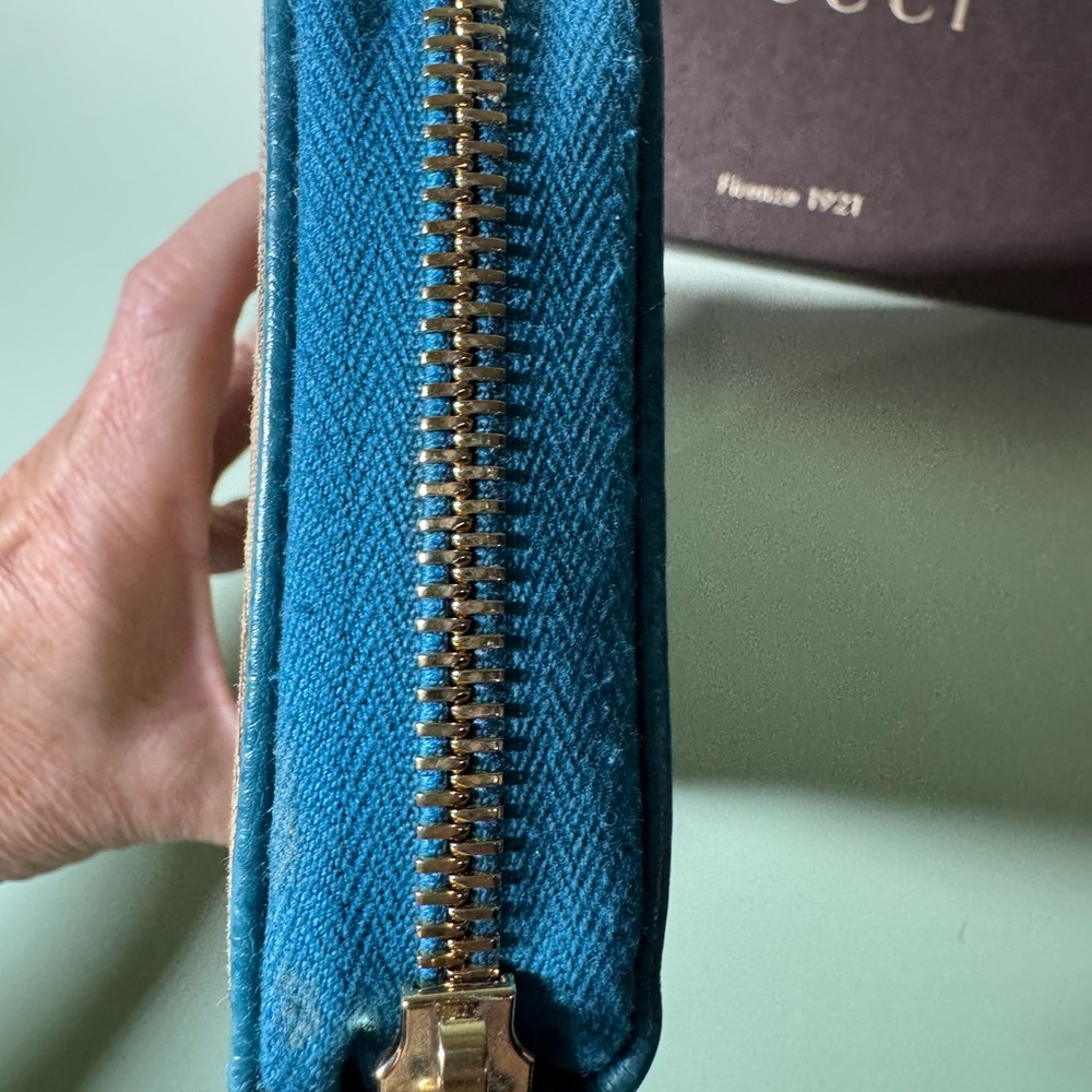 Gucci Beige and Blue Women's Wallet - Picture 4 of 14